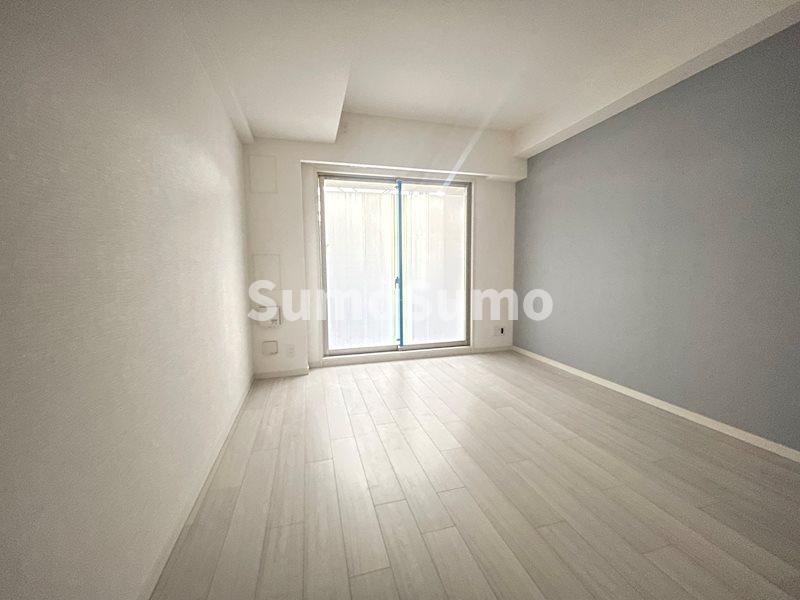 その他部屋・スペース　広くて明るい寝室