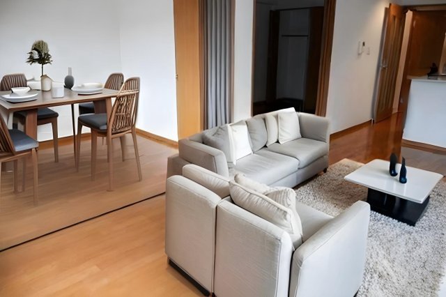 居室・リビング　写真・家具はイメージです。家具付きではありません。(T-Ho