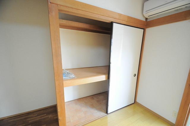 収納　※別部屋参考写真です