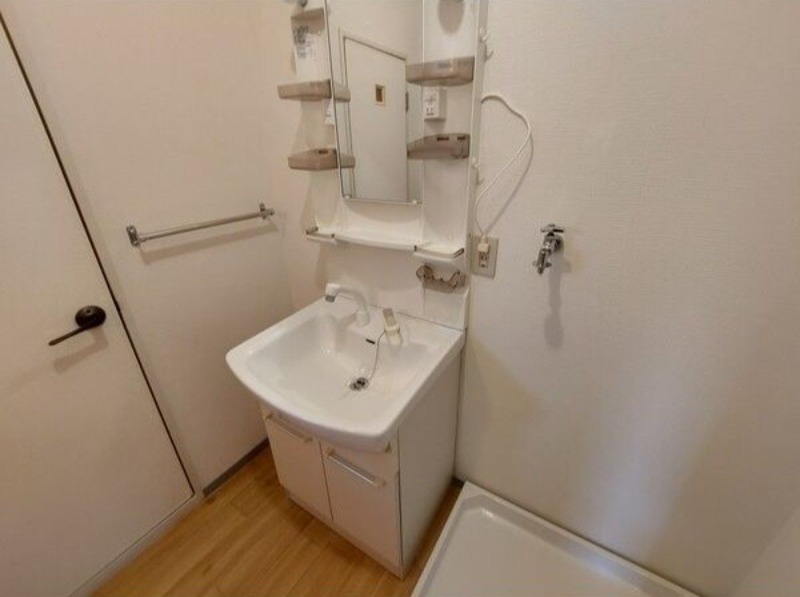 洗面設備　図面と現状に相違がある場合には現状を優先