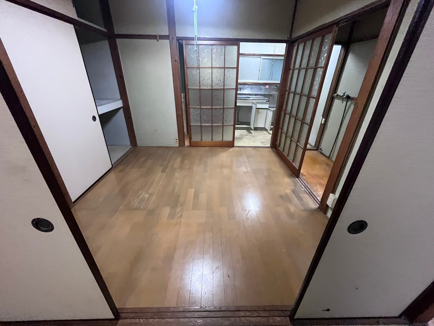 千代野荘の居間写真