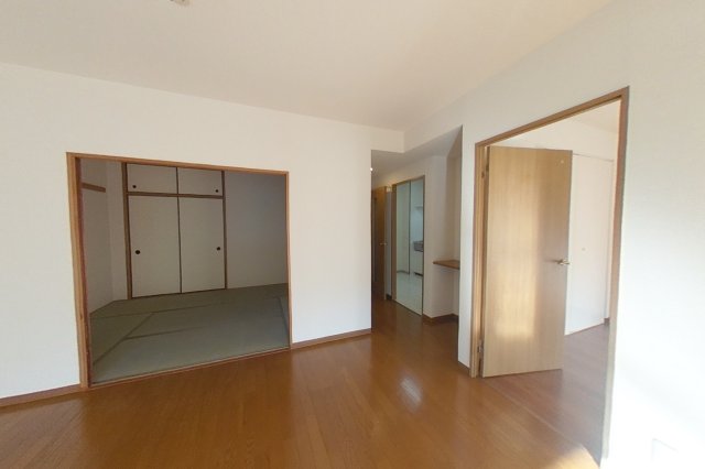 居室・リビング　※室内写真は別室イメージです