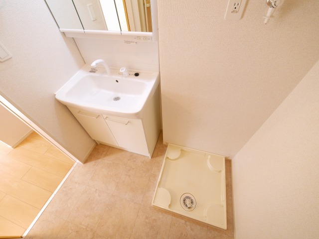 洗面設備　忙しい朝には欠かせない洗面所です