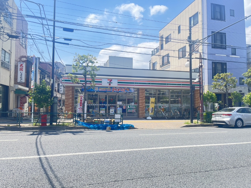 コンビニ　セブンイレブン 堀切菖蒲園駅前店（コンビニ）まで242m