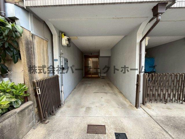 駐車場　駐車場完備です