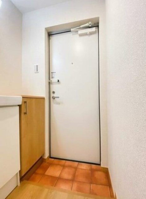 玄関　別部屋同仕様