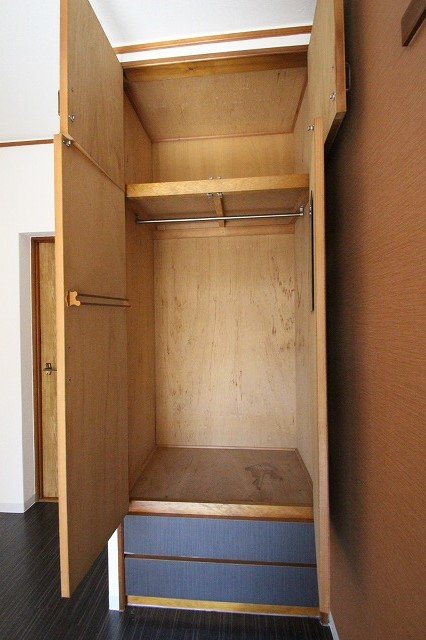 収納　同物件別号室のものです。