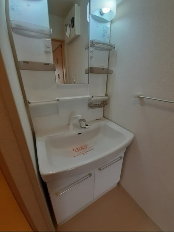 洗面設備　図面と現状に相違がある場合には現状を優先