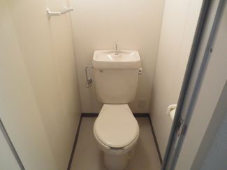 トイレ　同物件別部屋