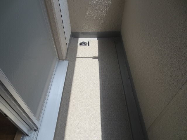バルコニー　同物件別部屋