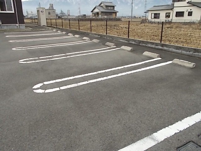 駐車場　駐車場があります