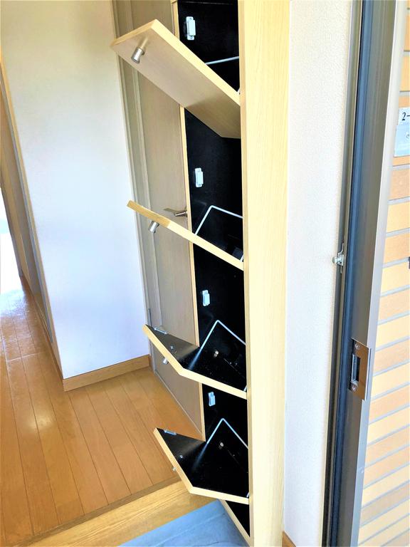 収納　シューズボックス