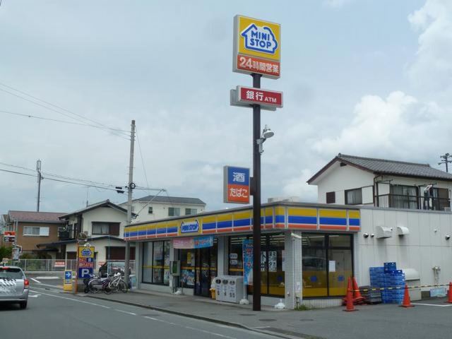 コンビニ　ミニストップ（コンビニ）まで180m