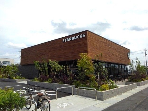 飲食店　スターバックスコーヒー（飲食店）まで1800m