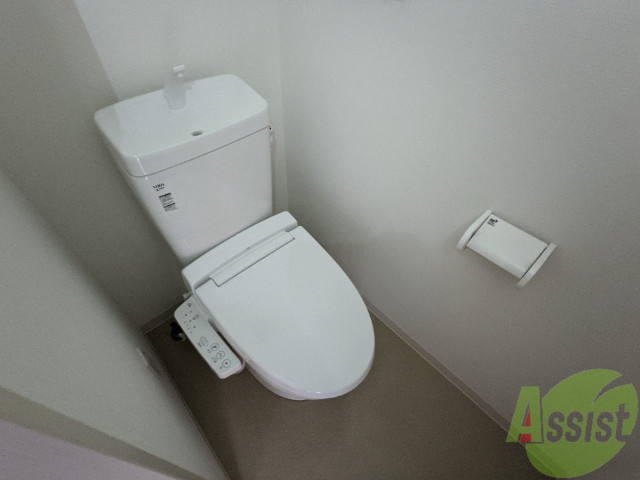 トイレ　こちらはトイレです。清潔感があり、安心して使用できます