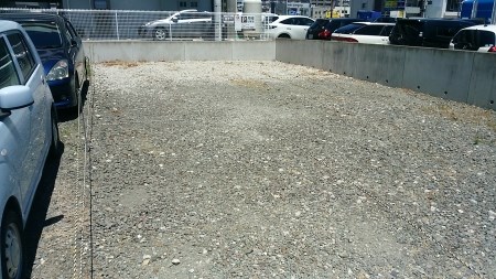 その他　砂利敷き、敷地外になります
