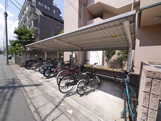 その他共有部分　★屋根付き駐輪場★