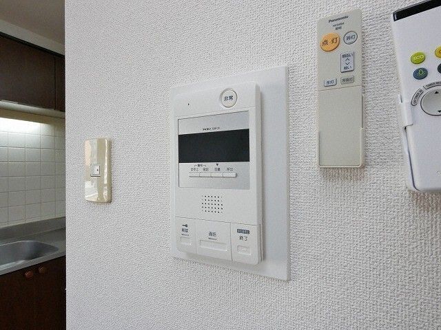 セキュリティ　※写真は別号室です。