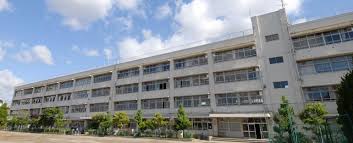 中学校　大田区立出雲中学校（中学校）まで501m