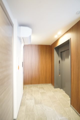 その他共有部分　エレベーター付きのマンションです♪