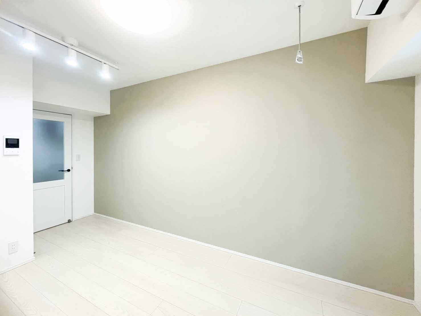 居室・リビング　※同タイプの別のお部屋の写真です。