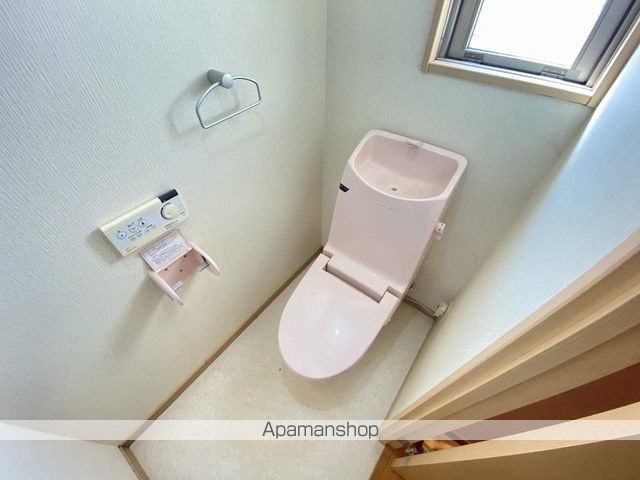 ＪＲ日豊本線 隼人駅 徒歩30分 3階建 築17年のトイレ写真