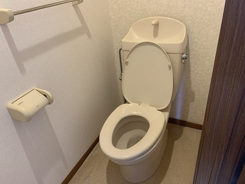 トイレ　反転間取参照