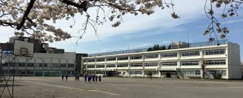 中学校　東久留米市立久留米中学校（中学校）まで1015m