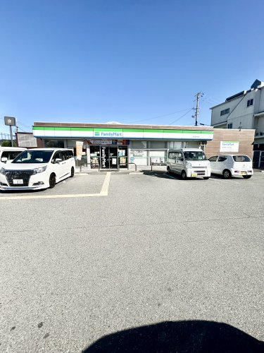 コンビニ　ファミリーマート四條畷中野店（コンビニ）まで1281m