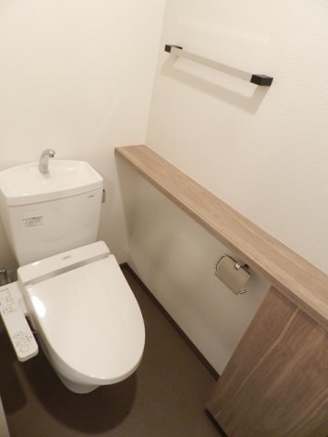 トイレ　トイレもきれいです