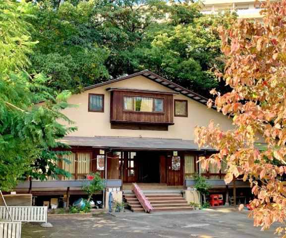 幼稚園・保育園　白金幼稚園（幼稚園・保育園）まで540m