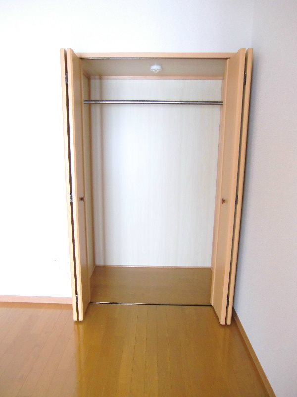 収納　※他部屋参照、現状優先