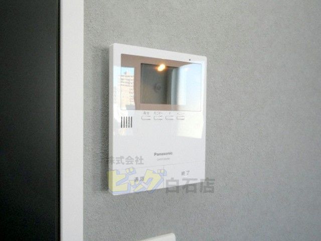 セキュリティ　防犯面で安心のＴＶモニターホン設備が付いています♪
