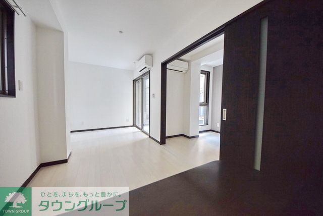 その他部屋・スペース　白基調の明るいお部屋です