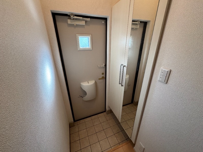 玄関　同型タイプ