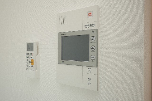 セキュリティ　モニター付きインターホンです