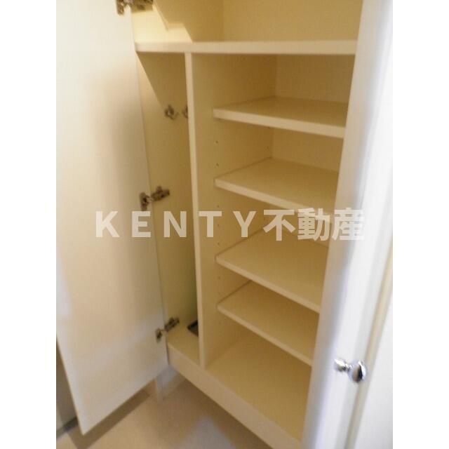 収納　たっぷりとした収納スペースです