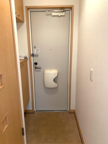 玄関　202 玄関