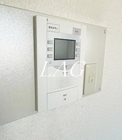 セキュリティ　モニター付きインターホンです。