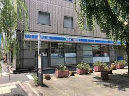 コンビニ　ローソン 新橋五丁目店（コンビニ）まで154m