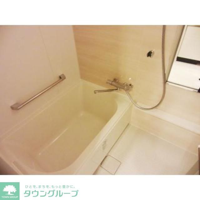 バス・シャワールーム　※写真は同タイプ住戸です。