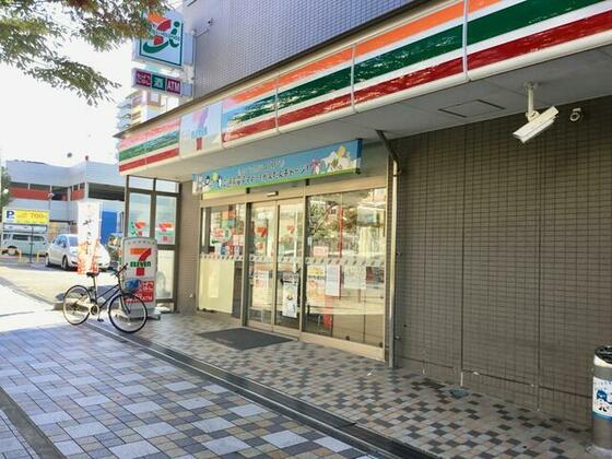 コンビニ　セブンイレブン成田公津の杜４丁目店（コンビニ）まで2366m