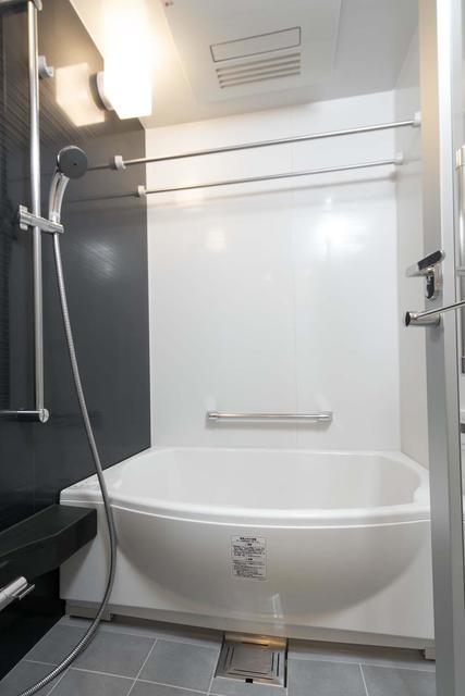 バス・シャワールーム　※写真は同タイプ住戸です。