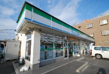 コンビニ　ファミリーマート 名東猪高台店（コンビニ）まで411m