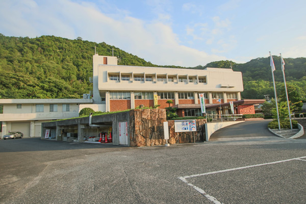 役所　赤磐市役所赤坂支所（役所）まで4928m