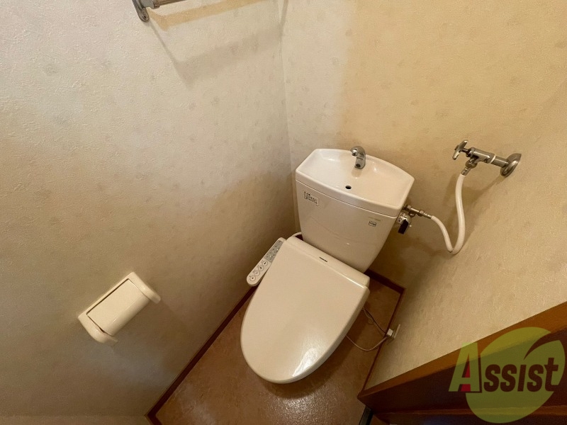 トイレ　嬉しいバストイレ別です！安心して使用できます。