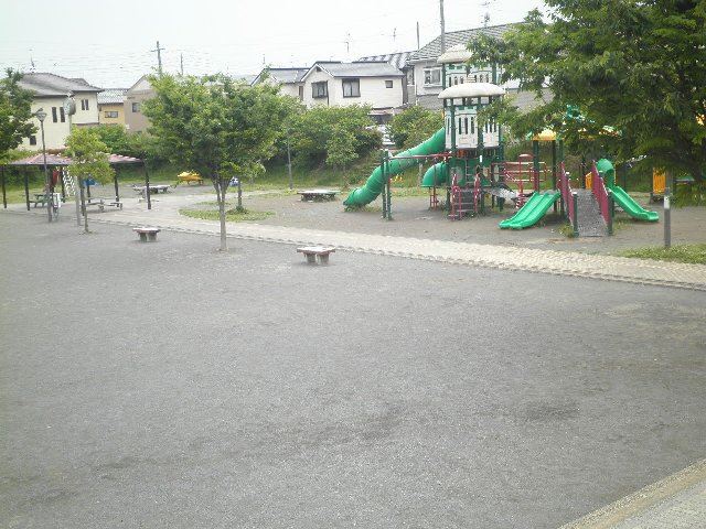 公園　押切北公園（公園）まで270m