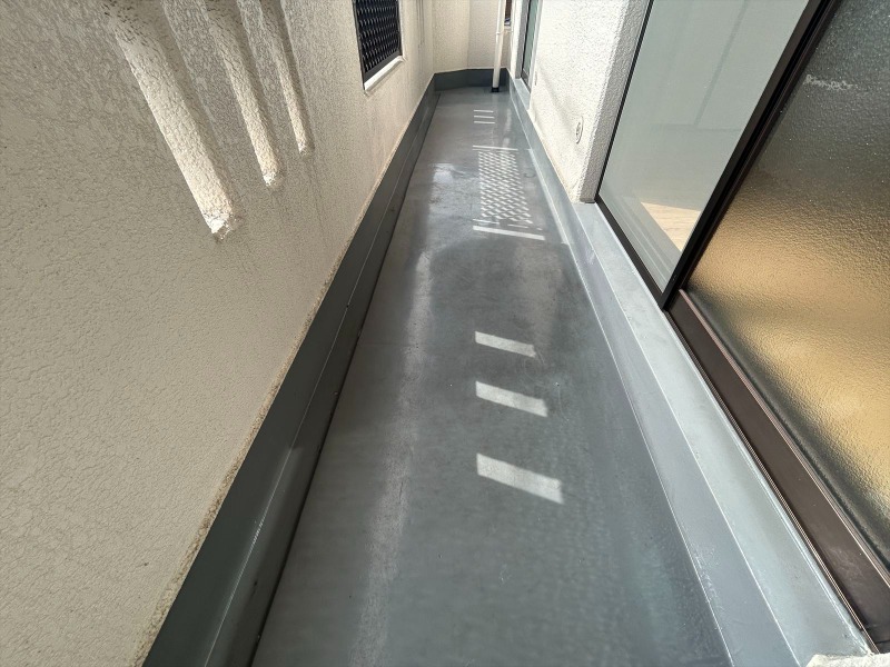 バルコニー　明るいバルコニーです