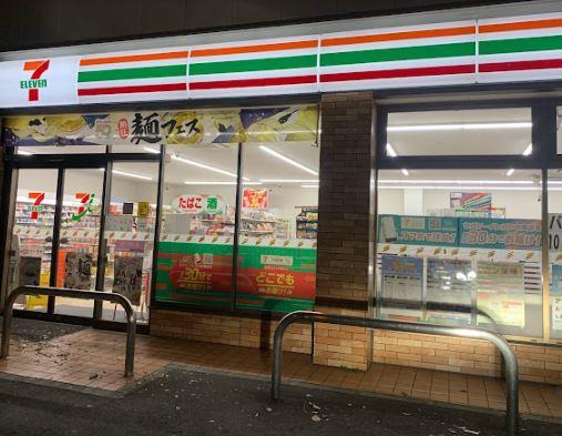 コンビニ　セブンイレブン 板橋東新町川越街道店（コンビニ）まで189m