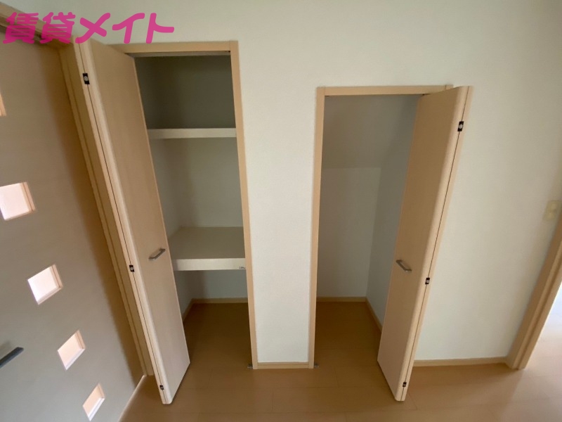 収納　別物件同タイプ写真